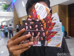 Konser Hadapi dengan Senyuman Ditunda, Ini Kata Penggemar Dewa