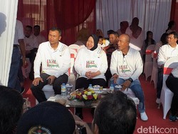 Ratusan Warga Surabaya Diajak Ikrar Keselamatan Berkendara