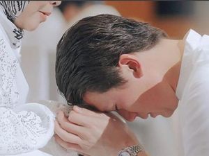 Tak Kalah Cetar, Reino Barack Pakai Jam Tangan Rp 1 M Saat Lamar Syahrini