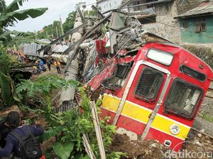 Penyebab Tergulingnya KRL di Bogor Masih Misterius Penyebab Tergulingnya KRL di Bogor Masih Misterius