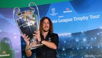 Trofi Liga Champions ini akan berada di Indonesia hingga 17 Maret 2019. 