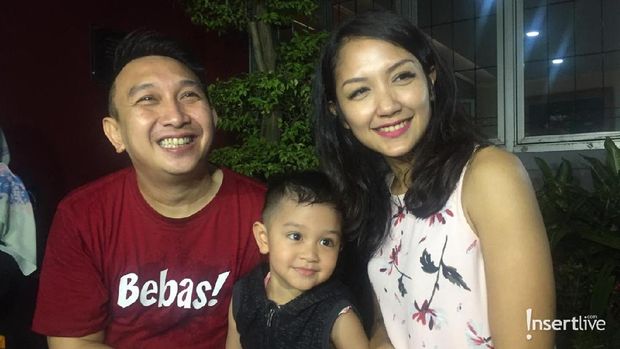 Augie Fantinus dan Keluarga
