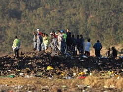 Saksi Mata: Pesawat Ethiopian Airlines Sudah Terbakar Sebelum Jatuh