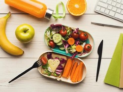 5 Tips Diet Plastik agar Tak Ganggu Aktivitas Sehari-hari