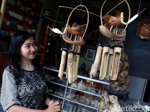 Keren, Batok Kelapa Disulap Jadi Kerajinan Khas Pulau Tidung
