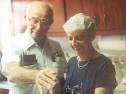 Sylvia Bloom, Wanita Sederhana yang Diam-diam Beramal Rp 87 Miliar