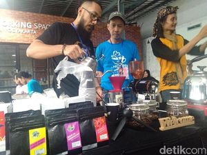 Buruan Daftar, PT KAI Bagi-bagi 50.000 Gelas Kopi di 17 Stasiun