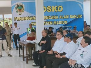 Banjir Madiun Melanda 57 Desa di 12 Kecamatan, Kerugian Rp 53 Miliar Banjir Madiun Melanda 57 Desa di 12 Kecamatan, Kerugian Rp 53 Miliar