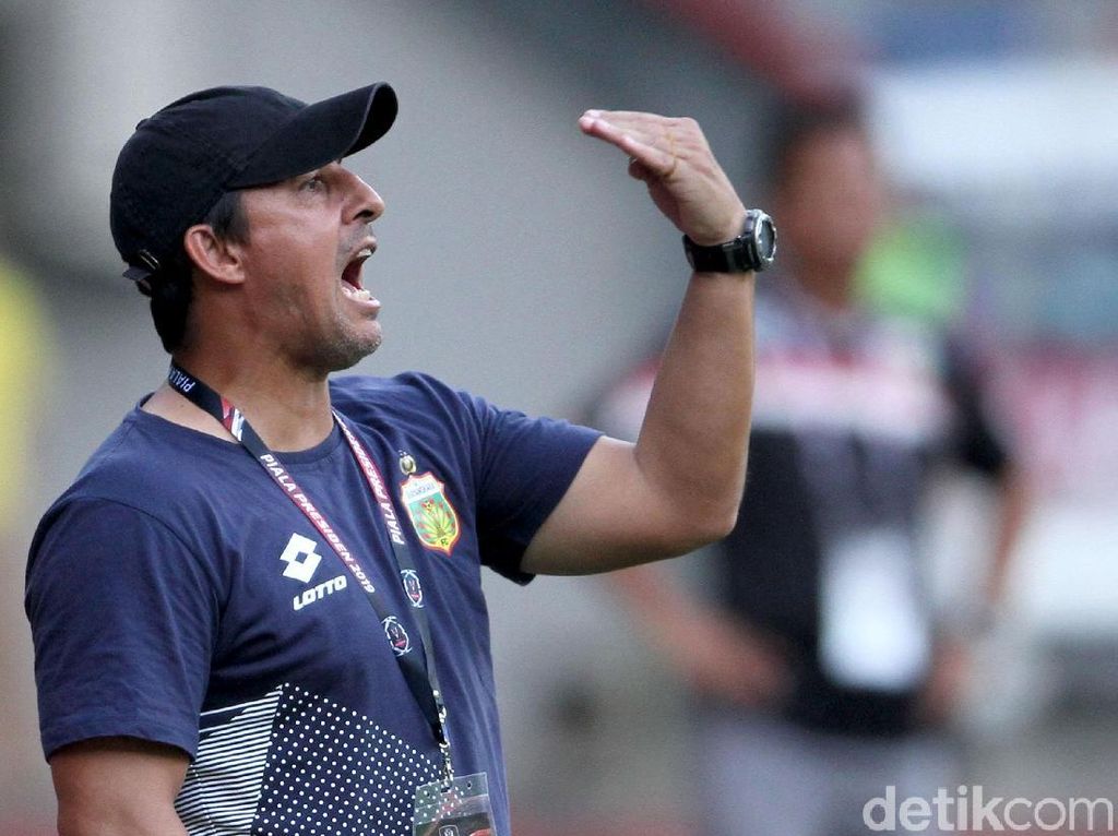 Meski Menang atas Semen Padang, Pelatih Bhayangkara FC Sedikit Kecewa Meski Menang atas Semen Padang, Pelatih Bhayangkara FC Sedikit Kecewa