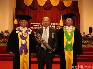 Berobat di Jerman, BJ Habibie Tak Hadiri Pemberian Anugerah di UNS