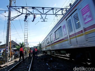Perbaikan Kabel Listrik Dilakukan di Lokasi Kecelakaan KRL Jakarta-Bogor