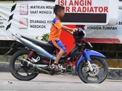 Anak-anak Belajar di Rumah, Jangan Main Motor di Jalanan!