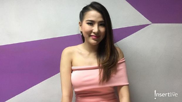 Angela Tee