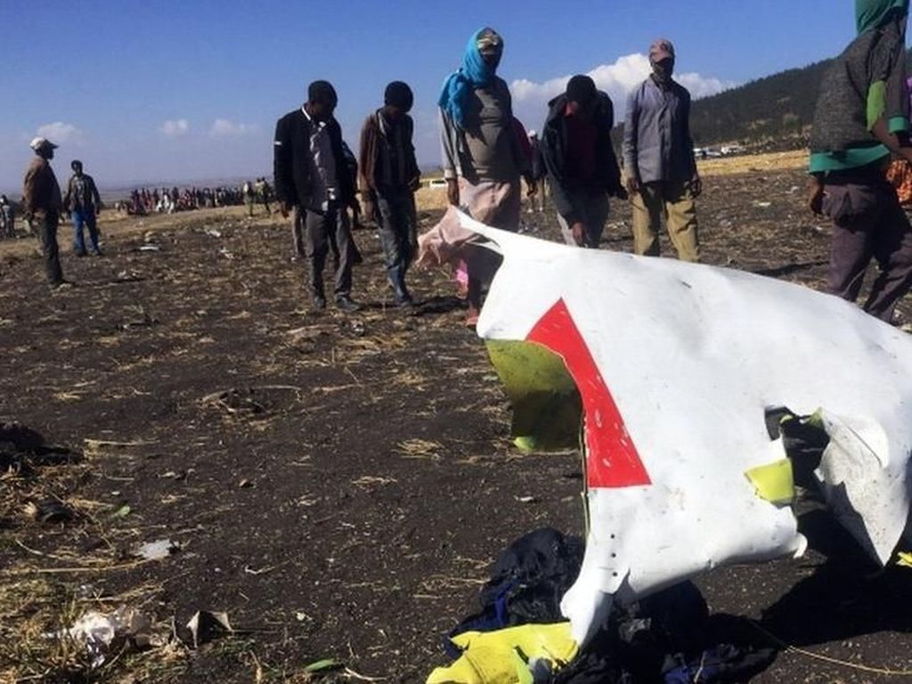 Teka Teki Pesawat MAX 8 Ethiopian Airlines Terbakar di Udara Teka Teki Pesawat MAX 8 Ethiopian Airlines Terbakar di Udara