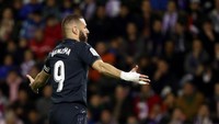Awal Maret menjadi pekan suram untuk Real Madrid. Setelah menelan dua kekalahan atas Barcelona, skiat besutan Santiago Solari dihajar Ajax Amsterdam dan terdepak dari Liga Champions. REUTERS/Sergio Perez.