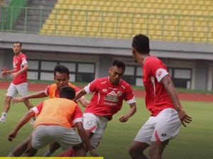 Pemain Bugar, Semen Padang Pede Kalahkan Bali United