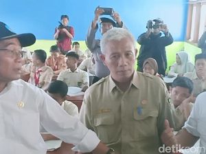 Saat Mendikbud Marah Ketika Tinjau Sekolah Terdampak Banjir di Madiun