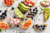 5 Ide Sarapan Mudah Dibuat, Si Kecil Bisa Siapkan Sendiri Lho