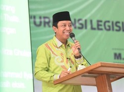 Rommy Harapkan Kiai Jadi Ujung Tombak Pelurus Fitnah dan Hoax