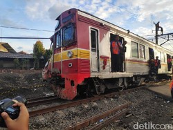 Video: KRL yang Terguling Dicek, Bisa Digunakan Lagi atau Tidak