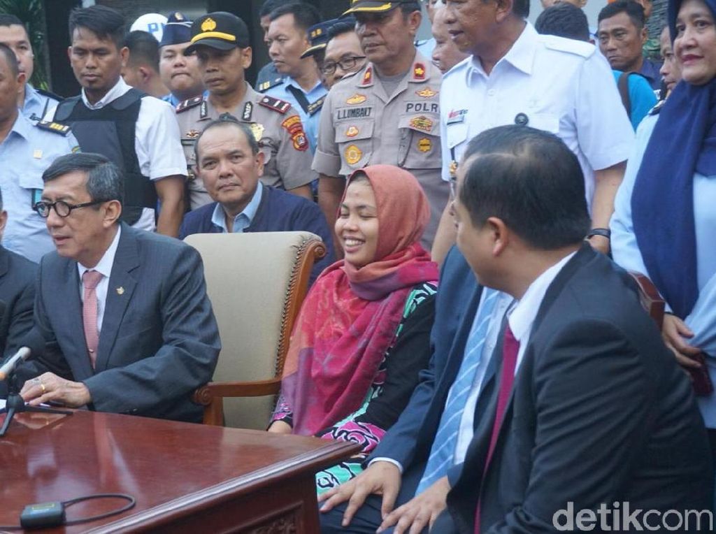 Kembali ke Indonesia, Siti Aisyah Tak Sabar Bertemu Keluarga Kembali ke Indonesia, Siti Aisyah Tak Sabar Bertemu Keluarga