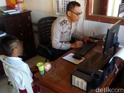 Ini Alasan Wali Murid Laporkan Guru yang Cukur Ngawur Anaknya
