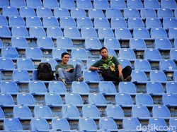 Sepinya penonton itu karena kedua tim sama-sama sudah tersingkir di Piala Presiden 2019.