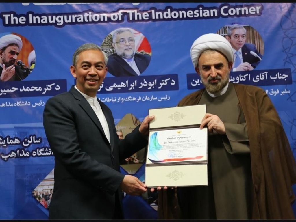 Pojok Indonesia di Iran, Bukti Berkembangnya Dialog Peradaban RI-Iran Pojok Indonesia di Iran, Bukti Berkembangnya Dialog Peradaban RI-Iran