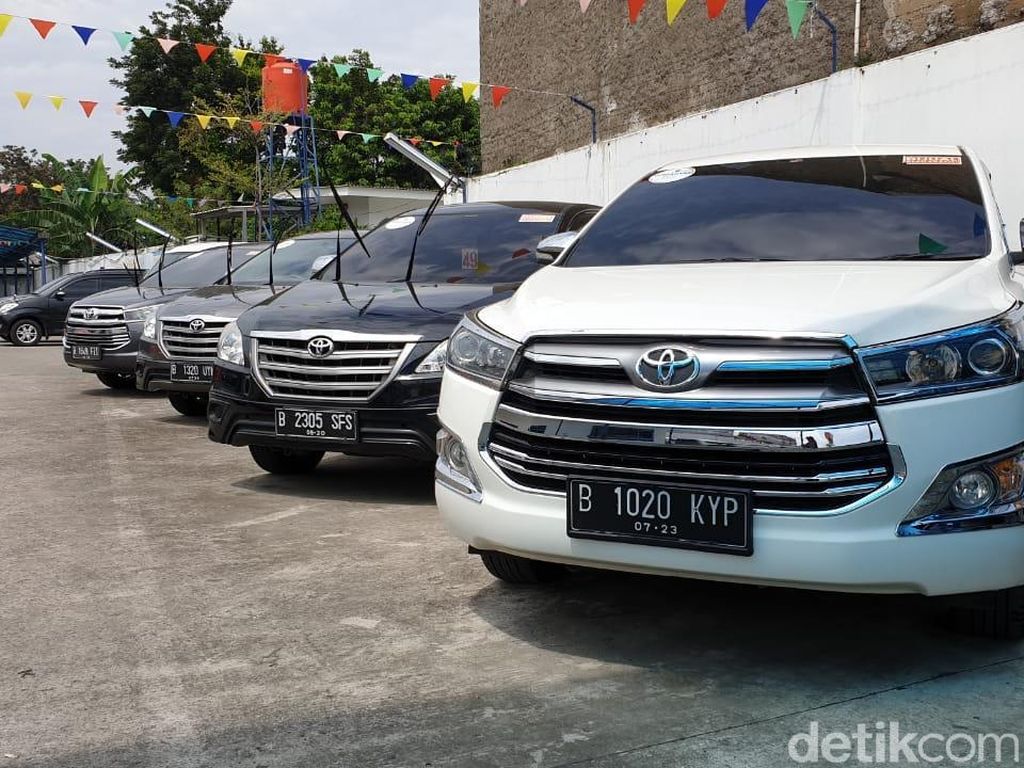 Punya Penghasilan Level UMP, Bisa Kredit Mobil Bekas Nggak Ya? Punya Penghasilan Level UMP, Bisa Kredit Mobil Bekas Nggak Ya?