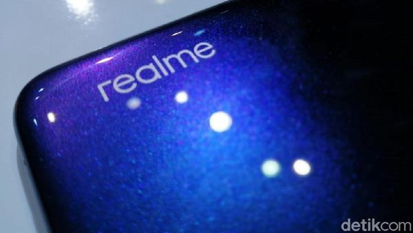 Siap-siap Tergoda Melihat Penampakan Realme 3