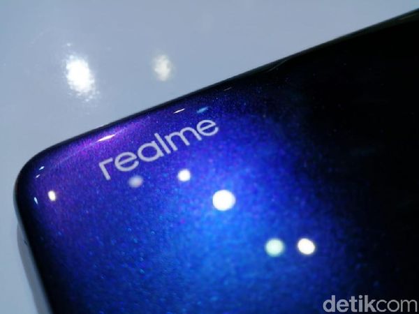 Siap-siap Tergoda Melihat Penampakan Realme 3