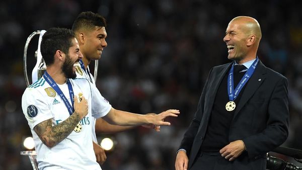 Meme: Ramai-Ramai Sambut CLBK Zidane-Madrid