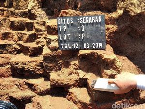 Situs di Tengah Proyek Tol Pandaan-Malang Diberi Nama Sekaran Situs di Tengah Proyek Tol Pandaan-Malang Diberi Nama Sekaran