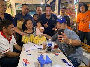 Lebih Mahal dari Mobil, Hotman Paris Dapat Honor Pisang hingga Ikan Arsik