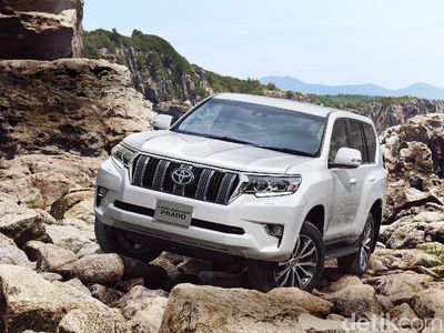 Mobil Raja Dunia Bupati Pandeglang