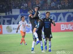 Hasil Piala Presiden: Persib Akhiri Kiprah dengan Lumat Perseru 4-0