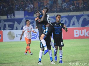 Hasil Piala Presiden: Persib Akhiri Kiprah dengan Lumat Perseru 4-0 Hasil Piala Presiden: Persib Akhiri Kiprah dengan Lumat Perseru 4-0