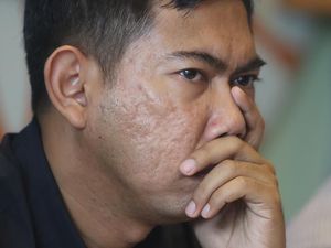 Mengapa Amerika Serikat Tidak Mengenal People Power? Mengapa Amerika Serikat Tidak Mengenal People Power?