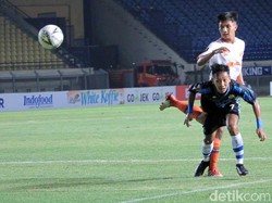 Frets Butuan memastikan laga berakhir 4-0 untuk Persib. Setelah ia mencetak gol dimenit akhir laga. Mantan pemain PSMS Medan ini menyambar bola depan gawang Bima Sakti, memanfaatkan rebound sepakan Henhen yang tak sempurna dihalau bek Perseru.