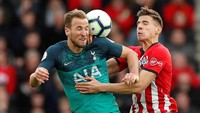Jan Bednarek menjadi kunci Southampton ketika mengalahkan Tottenham Hotspur 2-1. Bek asal Polandia itu memenangi tiga duel udara dan membuat tiga tekel. Foto: Reuters