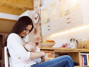 Catat, Daftar Makanan yang Wajib Dihindari Selama Menyusui