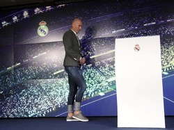 Zinedine Zidane Pakai Skinny Jeans Adalah Sebuah Kesalahan