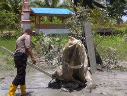 Semburan Gas dan Lumpur Setinggi 7 Meter Muncul di Maluku Tengah