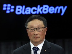 Komentar Negatif CEO BlackBerry soal Ponsel Layar Lipat