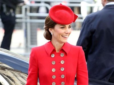 Gaya Kate Middleton Tetap Modis Meski Pakai Gaun yang Sama dari 5 Tahun Lalu