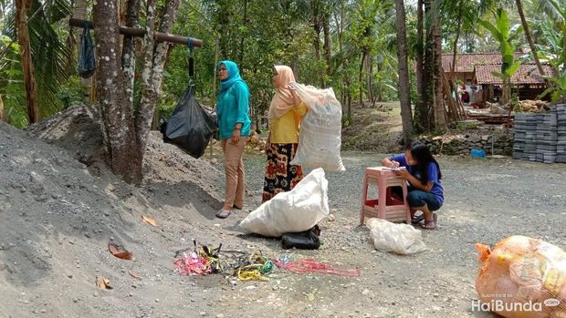 Penimbangan sampah/ 