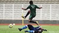Di babak kdua,  lini serangan Timnas U-23 terlihat semakin bervariasi dan gol kedua pun kembali diciptakan Osvaldo Haay.