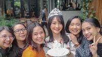 Kinal Eks JKT48 Menikah, Ini Momen Kulinerannya Bersama Teman dan Suami