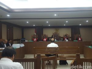 Eks Dirut Jasindo Dituntut 9 Tahun Bui Terkait Korupsi Komisi Fiktif
