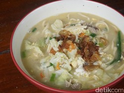 Bakmi Jowo Kondang Roso: Sedep Poll! Bakmie Godog Khas Gunungkidul yang Gurih Mantap